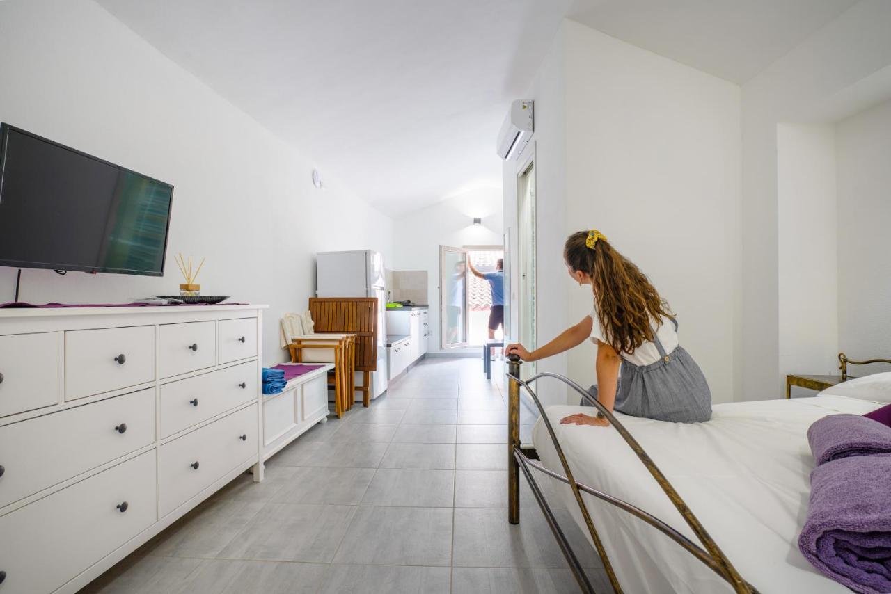 Casa Mirto Hotel Bosa Kültér fotó