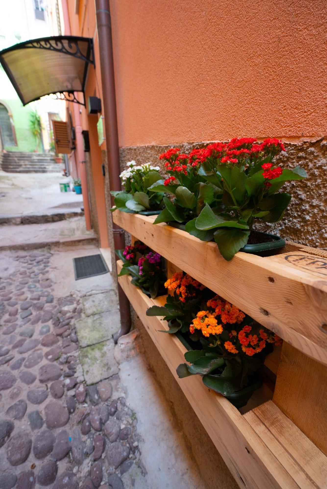 Casa Mirto Hotel Bosa Kültér fotó